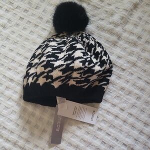 Chico's Monochrome Houndstooth Beanie with Pom-Pom